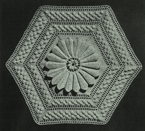 Marguerite Bedspread Pattern #6132