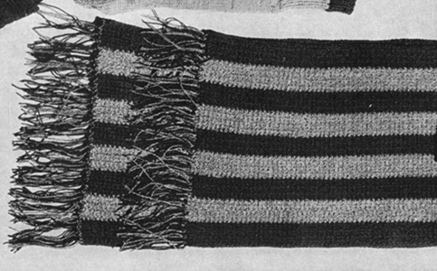 Crocheted Scarf Pattern #3724