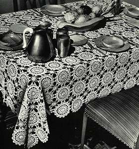 Lady Bountiful Tablecloth Pattern #7332