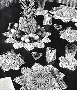Pineapple Luncheon Set Pattern #7335