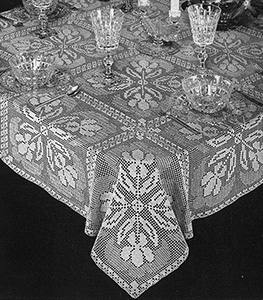Iris Arrangement Tablecloth Pattern #7584