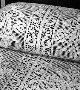 Beauty's Worth Bedspread Pattern #6114