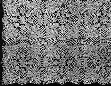 Pine Cone Bedspread Pattern #65 | Crochet Patterns