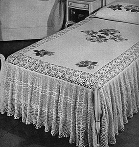 20th Century Chicago Bedspread Pattern #3407
