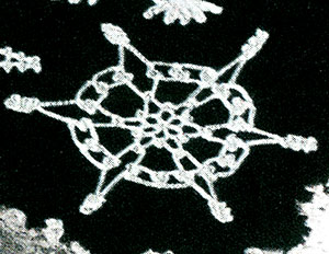 Snowflake Ornament Pattern (bottom ornament)