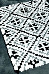 diamond tile rug pattern