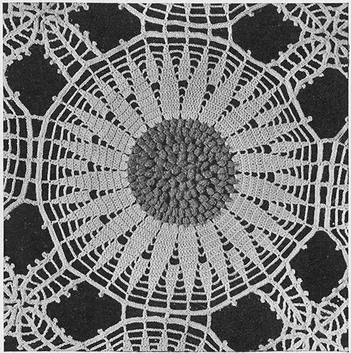 Sunflower Bedspread Pattern #673 swatch