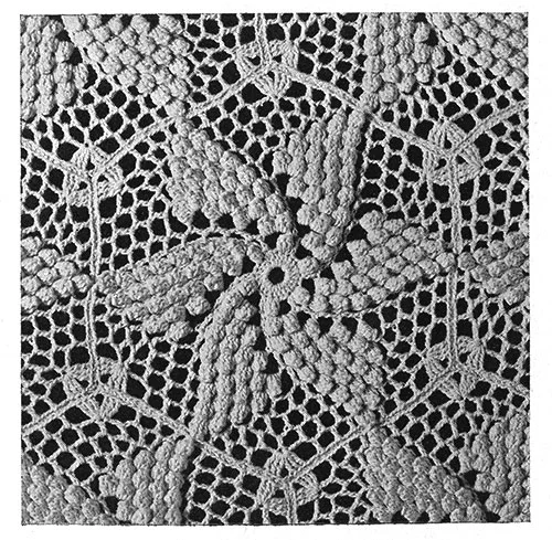 Popcorn Pinwheel Bedspread Pattern #682 swatch