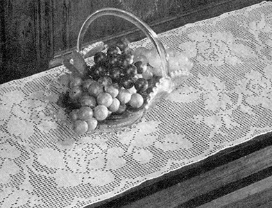 Briar Rose Tablecloth Pattern #7605