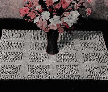 Medallion and Edge for Tea Cloth Pattern