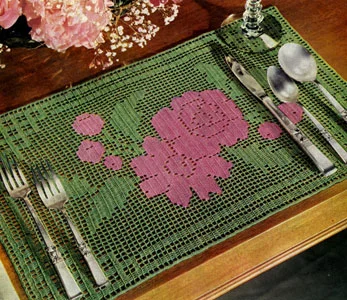 Rose Bouquet Doily Pattern