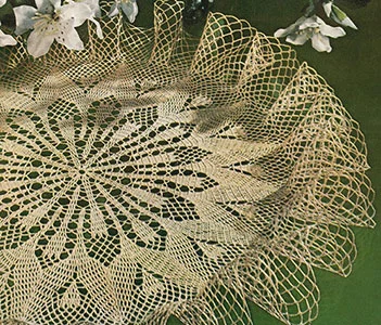 Tulip Garden Doily Pattern #S-949
