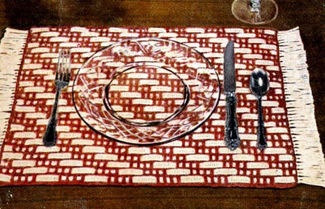 Novelty Luncheon Mat Pattern
