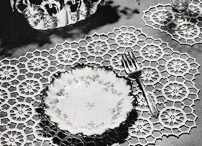 Rose Rings Doily Set Pattern #14