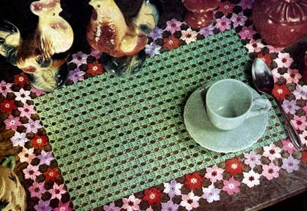 Phlox Garden Place Mat Pattern