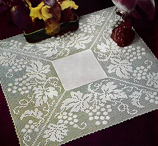 Grape Garland Filet Centerpiece Pattern #5