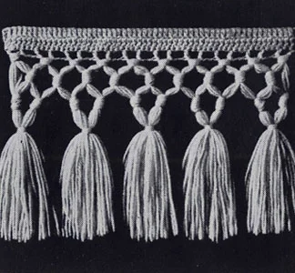 Triple Knot Fringe with Tassels Pattern