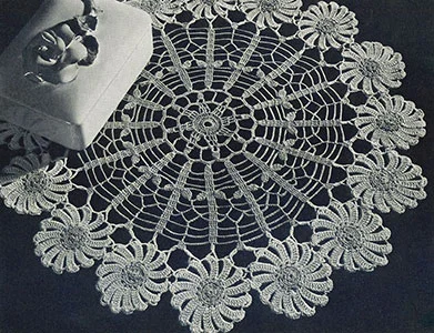 Daisy Ring Doily Pattern #12-61
