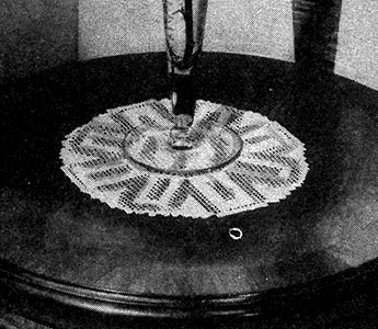 Pedigree Doily Pattern #7110