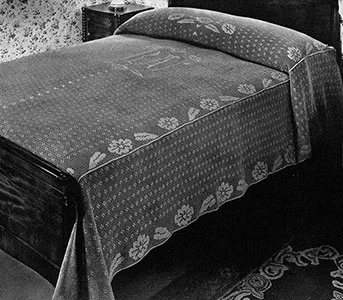 Letter Perfect Bedspread Pattern #653