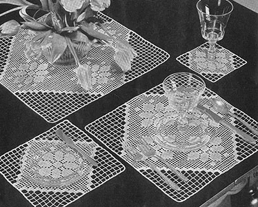Modern Squares Luncheon Set Pattern #7264