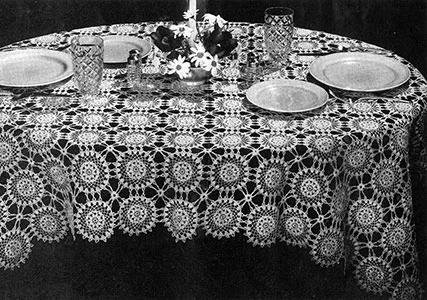Young Love Tablecloth Pattern #7295