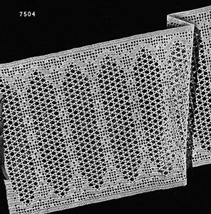 Colonnade Runner and Chair Set Pattern #7504