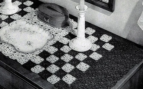 Simplicity Table Runner Pattern
