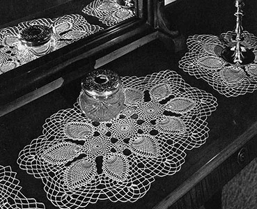 Vanity Set Pattern #7770-B