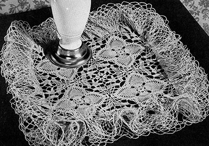 Flower Patch Doily Pattern #D-121