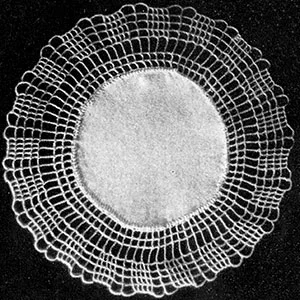 Doily with Crochet in Three Colors Pattern #418