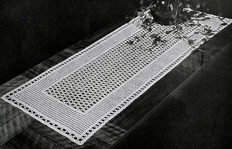 Lacet Table Runner Pattern #7001