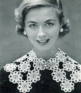 Motif Collar Pattern