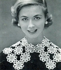 Motif Collar Pattern