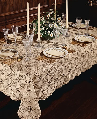 Cathedral Windows Tablecloth Pattern #665