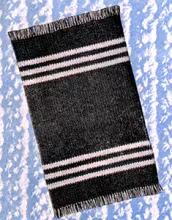 Striped Bedroom Rug Pattern